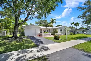 10435 SW 96th St, Miami, FL 33176 - Photo 32
