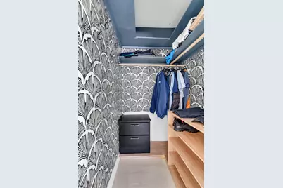 302 NW 100th St, Miami, FL 33150 - Photo 24