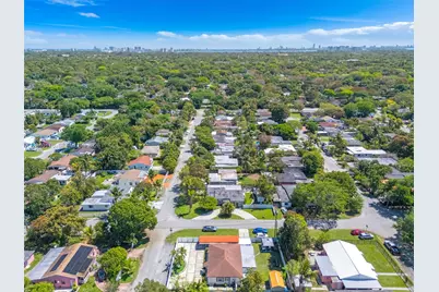 302 NW 100th St, Miami, FL 33150 - Photo 40