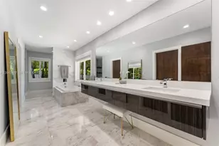 11721 Jacaranda Pl, Coral Gables, FL 33156 - Photo 16