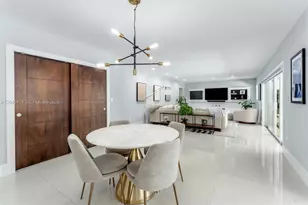 11721 Jacaranda Pl, Coral Gables, FL 33156 - Photo 10