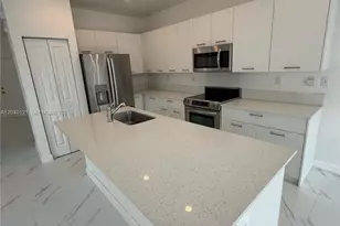 2427 NW 131st Cir, Miami, FL 33167 - Photo 8