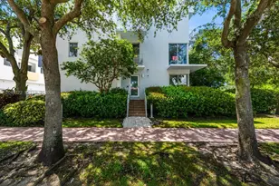193 N Shore Dr, Miami Beach, FL 33141 - Photo 2