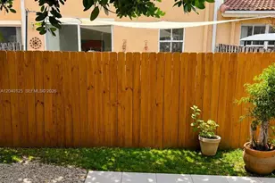 12488 SW 122nd St, Miami, FL 33186 - Photo 6