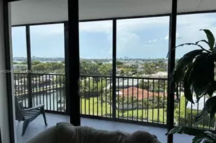 2500 NE 135th St, North Miami, FL 33181 - Photo 4
