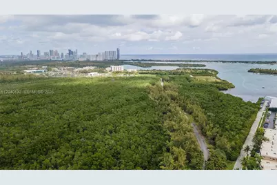 2500 NE 135th St #C611, North Miami, FL 33181 - Photo 38
