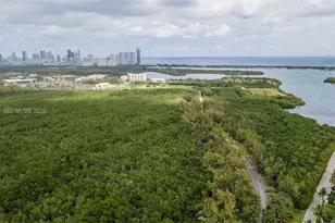 2500 NE 135th St, North Miami, FL 33181 - Photo 38