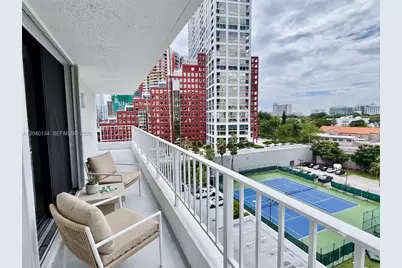 200 SE 15th Rd #9I, Miami, FL 33129 - Photo 2