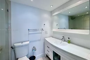 200 SE 15th Rd, Miami, FL 33129 - Photo 14
