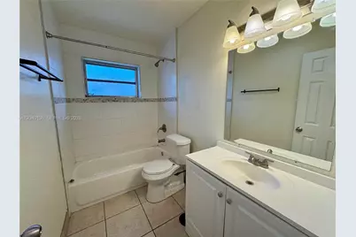 1723 SW 21st St, Fort Lauderdale, FL 33315 - Photo 16