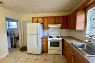 1723 SW 21st St, Fort Lauderdale, FL 33315 - Photo 6