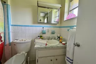 1723 SW 21st St, Fort Lauderdale, FL 33315 - Photo 24