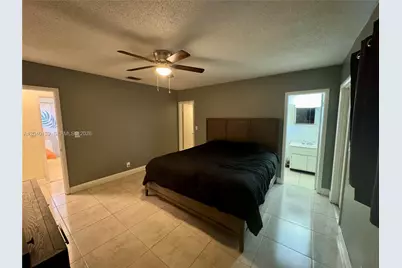 1727 SW 21st St, Fort Lauderdale, FL 33315 - Photo 10