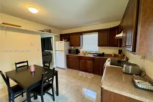 1727 SW 21st St, Fort Lauderdale, FL 33315 - Photo 8