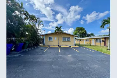 1727 SW 21st St, Fort Lauderdale, FL 33315 - Photo 1