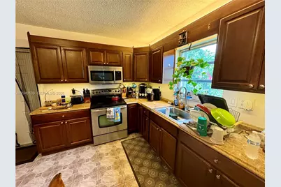 1727 SW 21st St, Fort Lauderdale, FL 33315 - Photo 20
