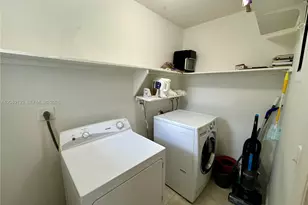 1727 SW 21st St, Fort Lauderdale, FL 33315 - Photo 8
