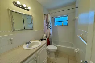 1727 SW 21st St, Fort Lauderdale, FL 33315 - Photo 14