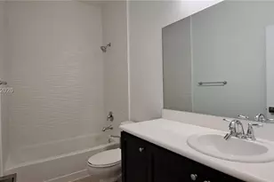 3526 NW 29th Ct, Lauderdale Lakes, FL 33311 - Photo 26