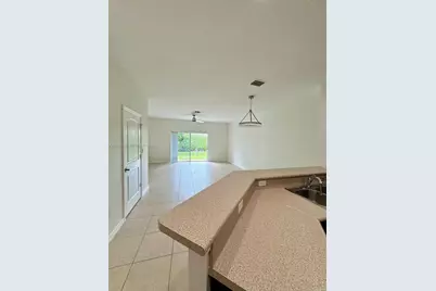 3526 NW 29th Ct #3526, Lauderdale Lakes, FL 33311 - Photo 4