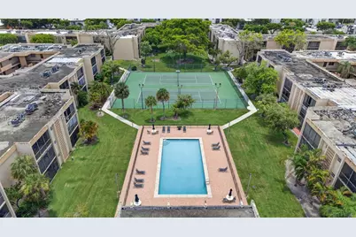 8415 SW 107th Ave #240W, Miami, FL 33173 - Photo 26
