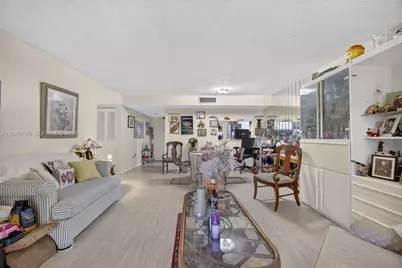 8415 SW 107th Ave #240W, Miami, FL 33173 - Photo 8