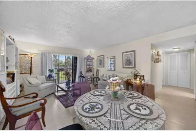 8415 SW 107th Ave #240W, Miami, FL 33173 - Photo 6