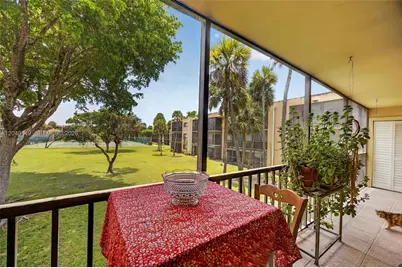 8415 SW 107th Ave #240W, Miami, FL 33173 - Photo 22