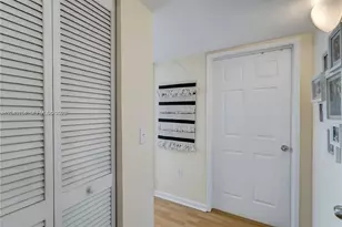 1919 Van Buren St, Hollywood, FL 33020 - Photo 18