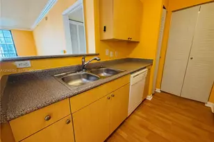 1919 Van Buren St, Hollywood, FL 33020 - Photo 14
