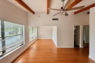 9717 N New River Canal Rd, Plantation, FL 33324 - Photo 26