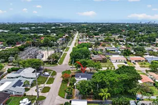 2220 N 40th Ave, Hollywood, FL 33021 - Photo 38