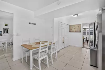 2220 N 40th Ave, Hollywood, FL 33021 - Photo 12