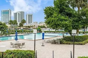 600 Three Islands Boulevard, Hallandale Beach, FL 33009 - Photo 10