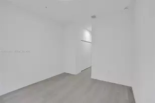 1567 NW 1st St, Miami, FL 33125 - Photo 16