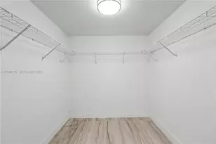 2475 Brickell Ave, Miami, FL 33129 - Photo 14