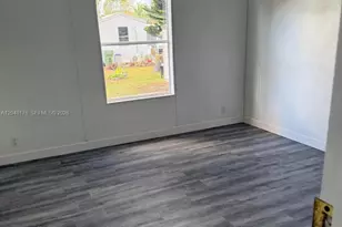 100 NE 6th Ave, Homestead, FL 33030 - Photo 4