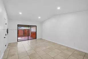 5113 SW 138th Ave Cir, Miami, FL 33175 - Photo 4