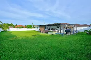 9535 SW 42nd St, Miami, FL 33165 - Photo 38