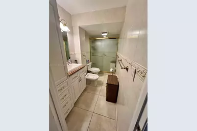 7135 Collins Ave #1523, Miami Beach, FL 33141 - Photo 22