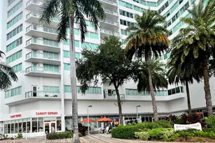 7135 Collins Ave, Miami Beach, FL 33141 - Photo 4