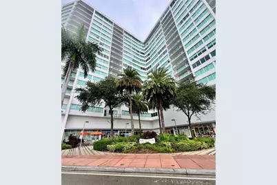 7135 Collins Ave #1523, Miami Beach, FL 33141 - Photo 1