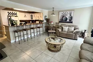 7135 Collins Ave, Miami Beach, FL 33141 - Photo 16