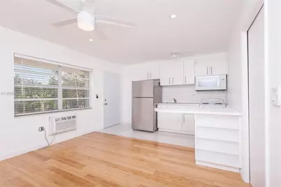345 Michigan Ave #20, Miami Beach, FL 33139 - Photo 1