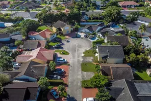 2500 SW 113th Ct, Miami, FL 33165 - Photo 28