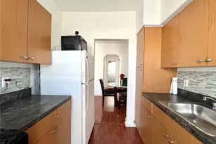 450 77th St, Miami Beach, FL 33141 - Photo 8
