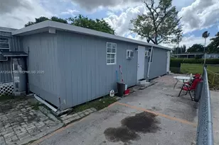 1013 SW 128th Ave, Miami, FL 33184 - Photo 36
