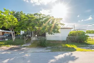 7190 NW 21st Ave, Miami, FL 33147 - Photo 12