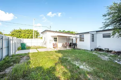 7190 NW 21st Ave, Miami, FL 33147 - Photo 32