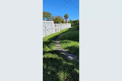 5200 SW 89th Pl, Miami, FL 33165 - Photo 22